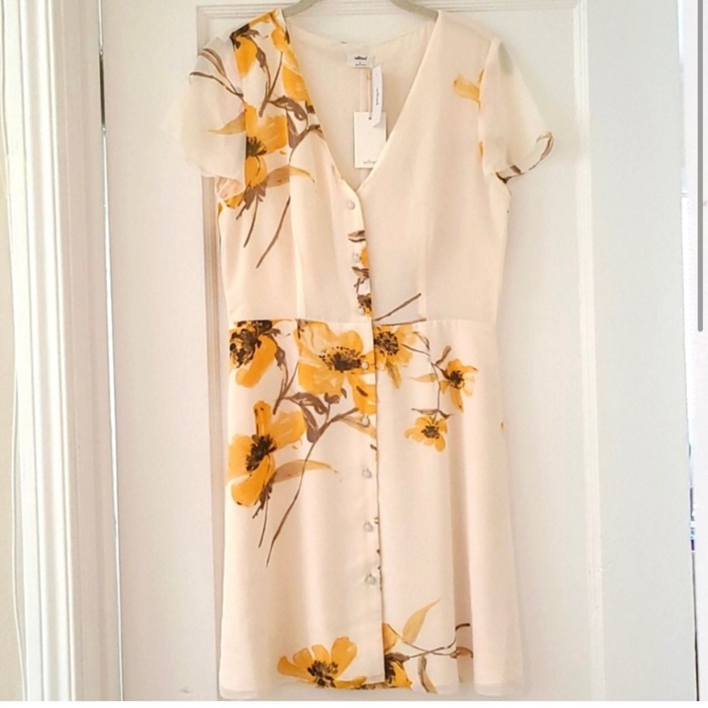 Aritizia Wilfred Floral Nazaire Button Front Dress